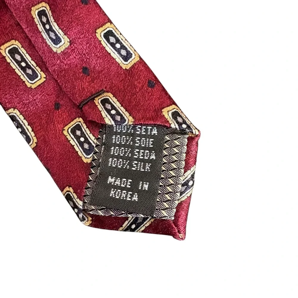 Di Moggio men's necktie tie burgundy gold 100% silk made in‎ Korea geometrical